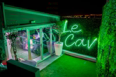Luxury Villa Photo #10
