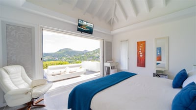 Luxury Villa Photo #42