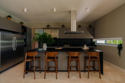 Luxury Villa Photo #15