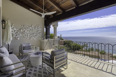 Luxury Villa Photo #26