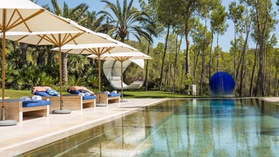 Luxury Villa Photo #5