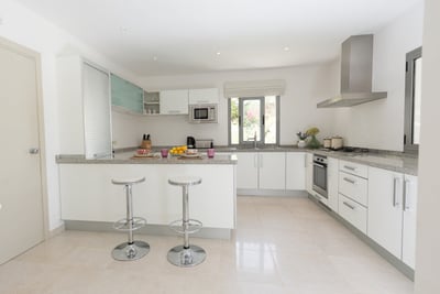 Luxury Villa Photo #14