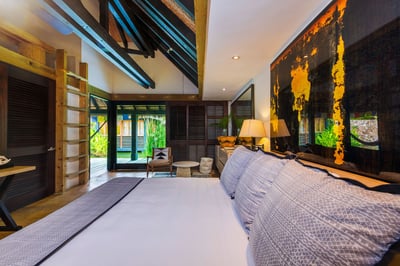 Luxury Villa Photo #53