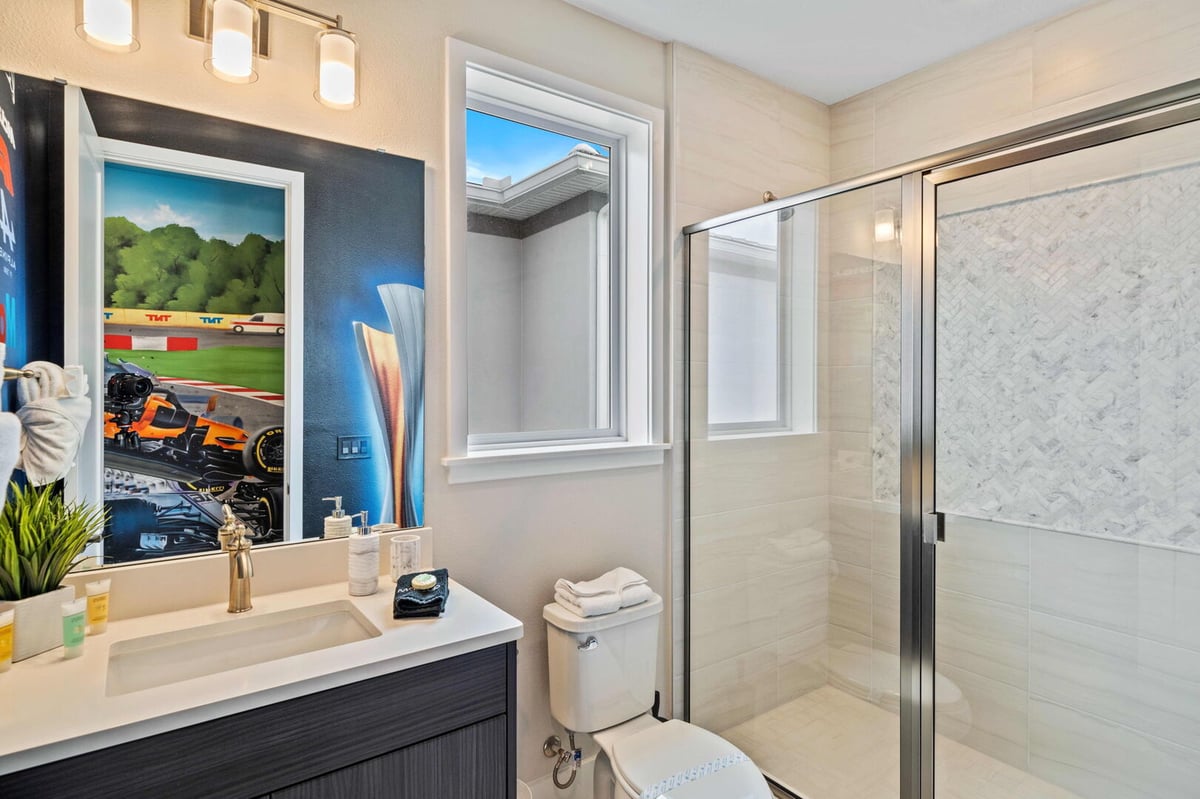 Adventure Galaxy Lodge