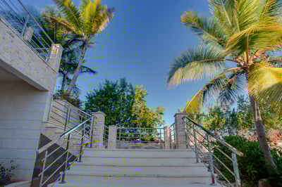 Luxury Villa Photo #10