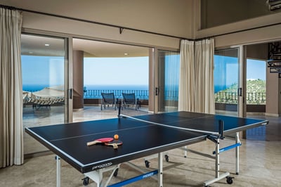 Luxury Villa Photo #27