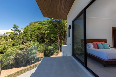 Luxury Villa Photo #47