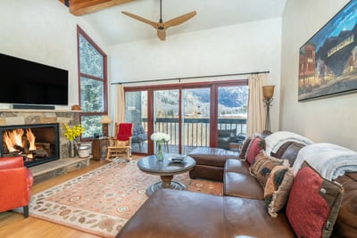 Telluride,Riverside B201