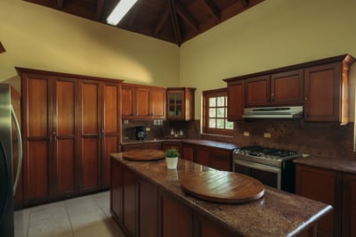 Luxury Villa Photo #17
