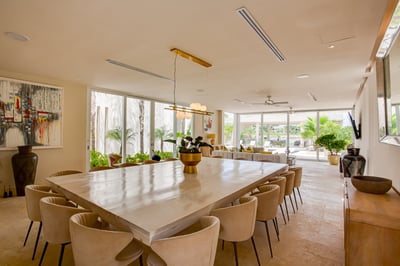 Luxury Villa Photo #15