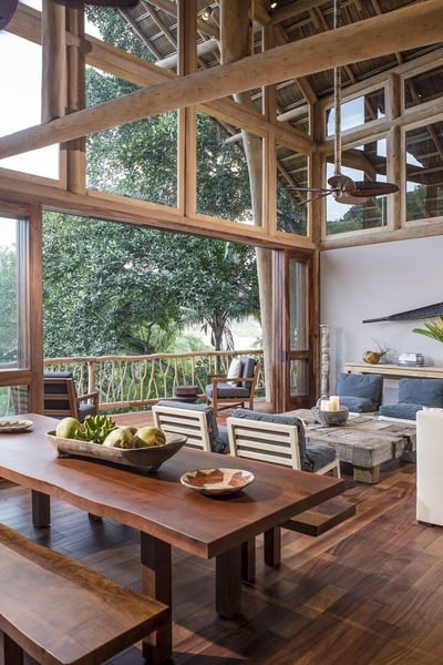 Luxury Villa Photo #6