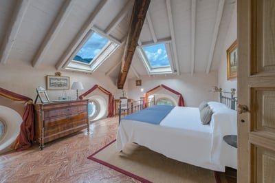 Luxury Villa Photo #52