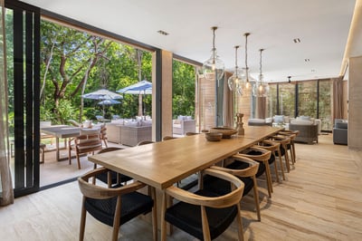 Luxury Villa Photo #10