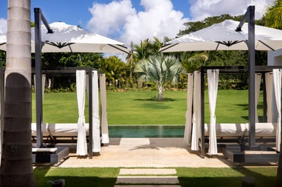 Luxury Villa Photo #12