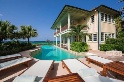 Luxury Villa Photo #6