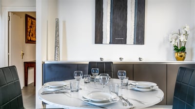 Kitchen & Dining Areas