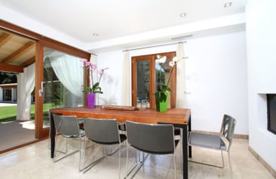 Luxury Villa Photo #19