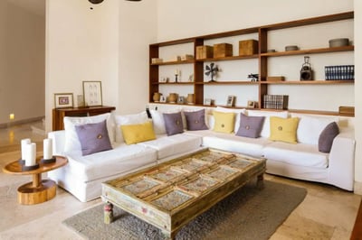 Luxury Villa Photo #11