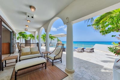 Luxury Villa Photo #7