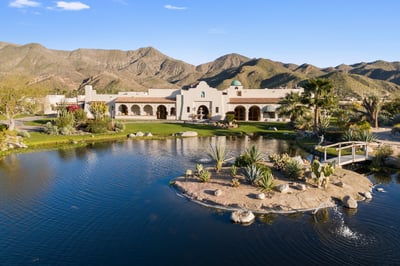 Luxury Villa Photo #81