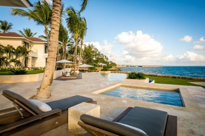 Luxury Villa Photo #3
