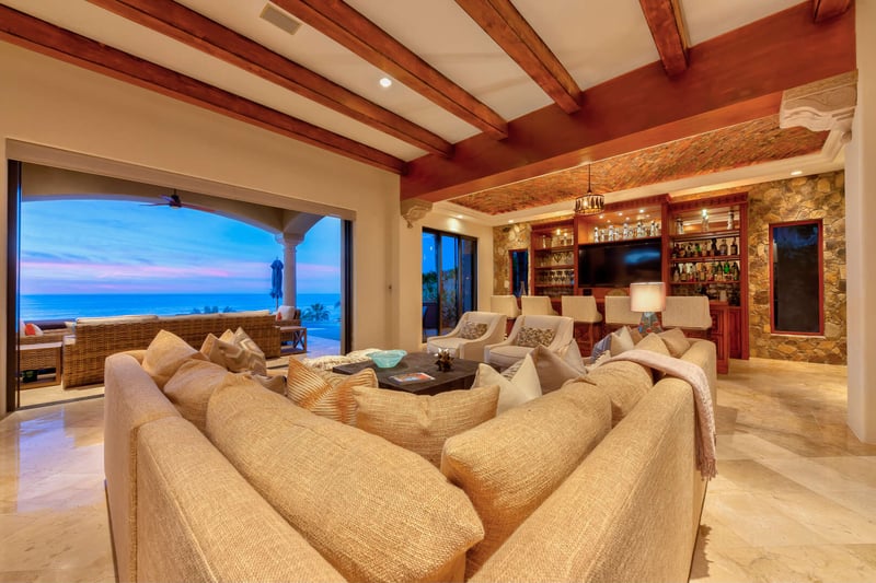 Villa Encantadora del Mar