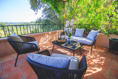 Luxury Villa Photo #16