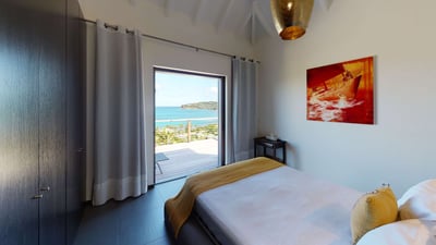 Luxury Villa Photo #42