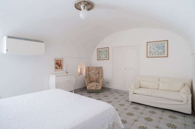 Luxury Villa Photo #44