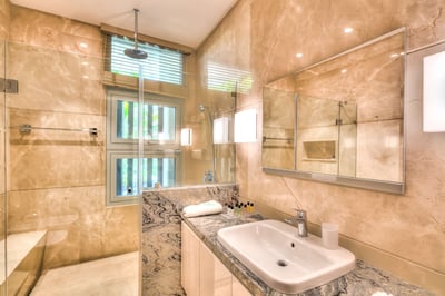 Luxury Villa Photo #44