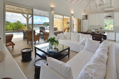 Luxury Villa Photo #15
