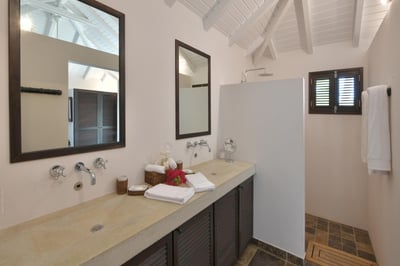 Luxury Villa Photo #27