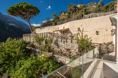 Luxury Villa Photo #41