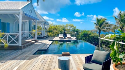 Luxury Villa Photo #4