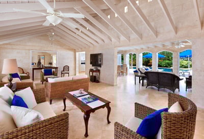 Luxury Villa Photo #5