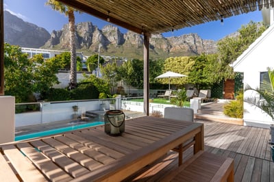 Luxury Villa Photo #13