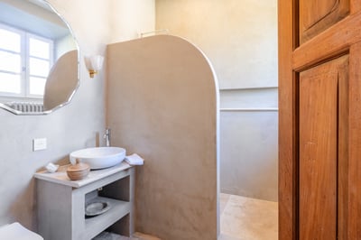 Luxury Villa Photo #45