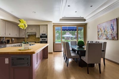 Luxury Villa Photo #13