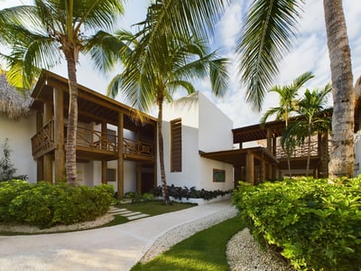 Luxury Villa Photo #39