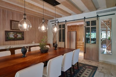 Luxury Villa Photo #18
