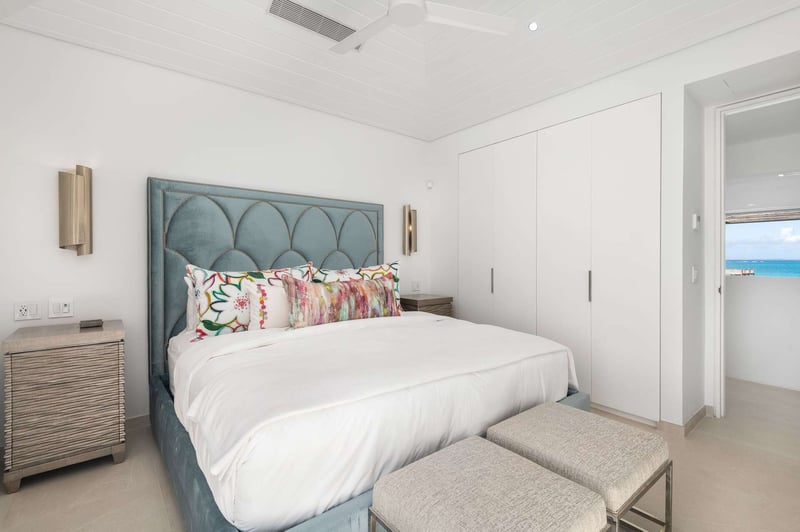 Beach Enclave Grace Bay 6 BDM Premium Ocean View Villa