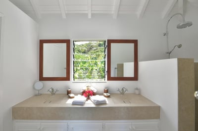 Luxury Villa Photo #22
