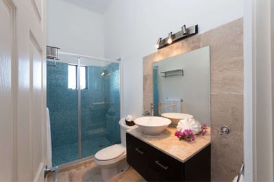 Luxury Villa Photo #20