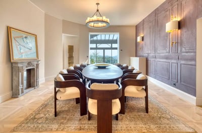 Luxury Villa Photo #13
