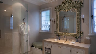 Luxury Villa Photo #45