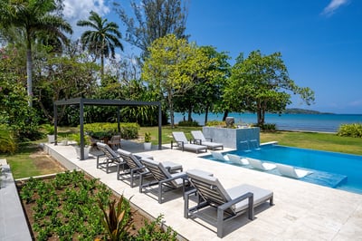 Luxury Villa Photo #4