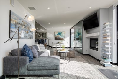 Luxury Villa Photo #13