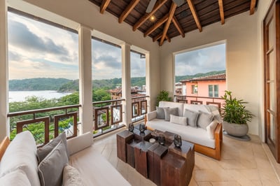 Luxury Villa Photo #8