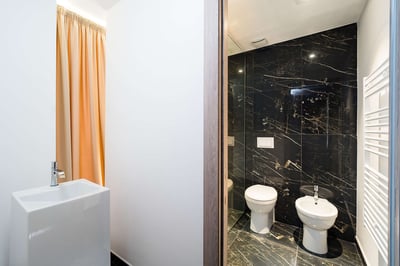 Luxury Villa Photo #46