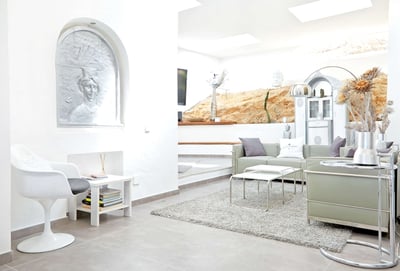 Luxury Villa Photo #18